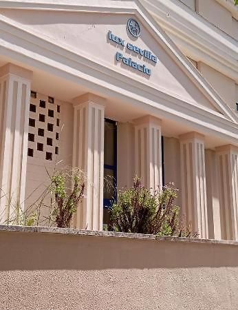 Apartamento De Lux Sevilla Este Exterior foto